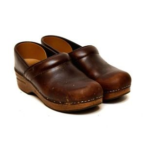 Dansko Nursing Shoes Clogs Sz 37 US 6.5 - 7 Brown
